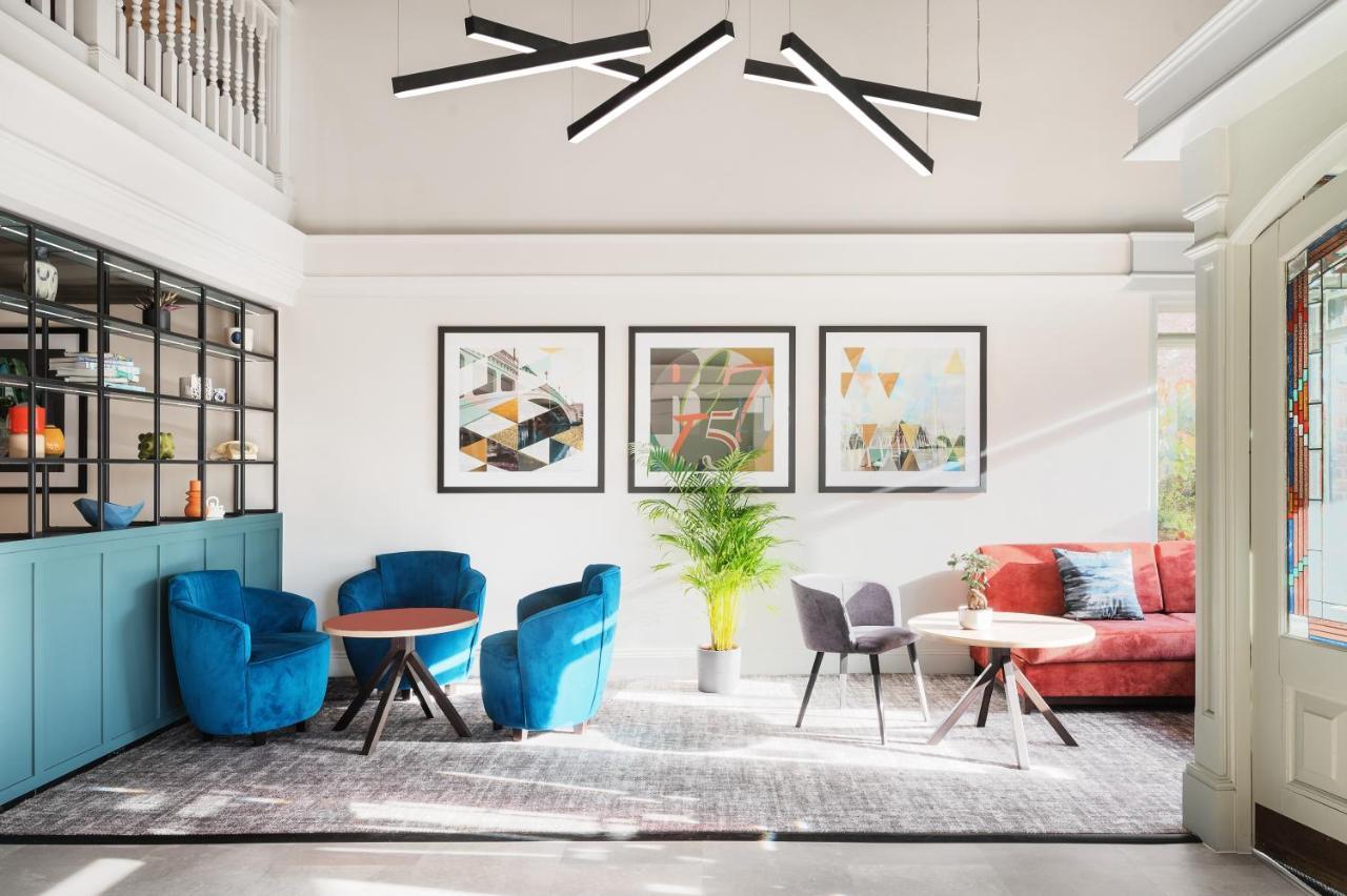 Holiday Inn Reading West By Ihg Екстер'єр фото