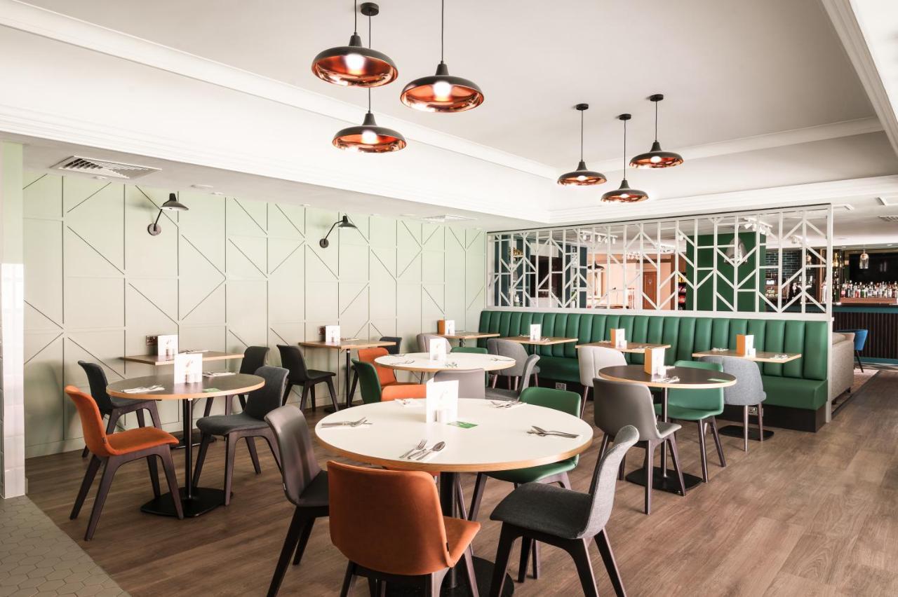 Holiday Inn Reading West By Ihg Екстер'єр фото