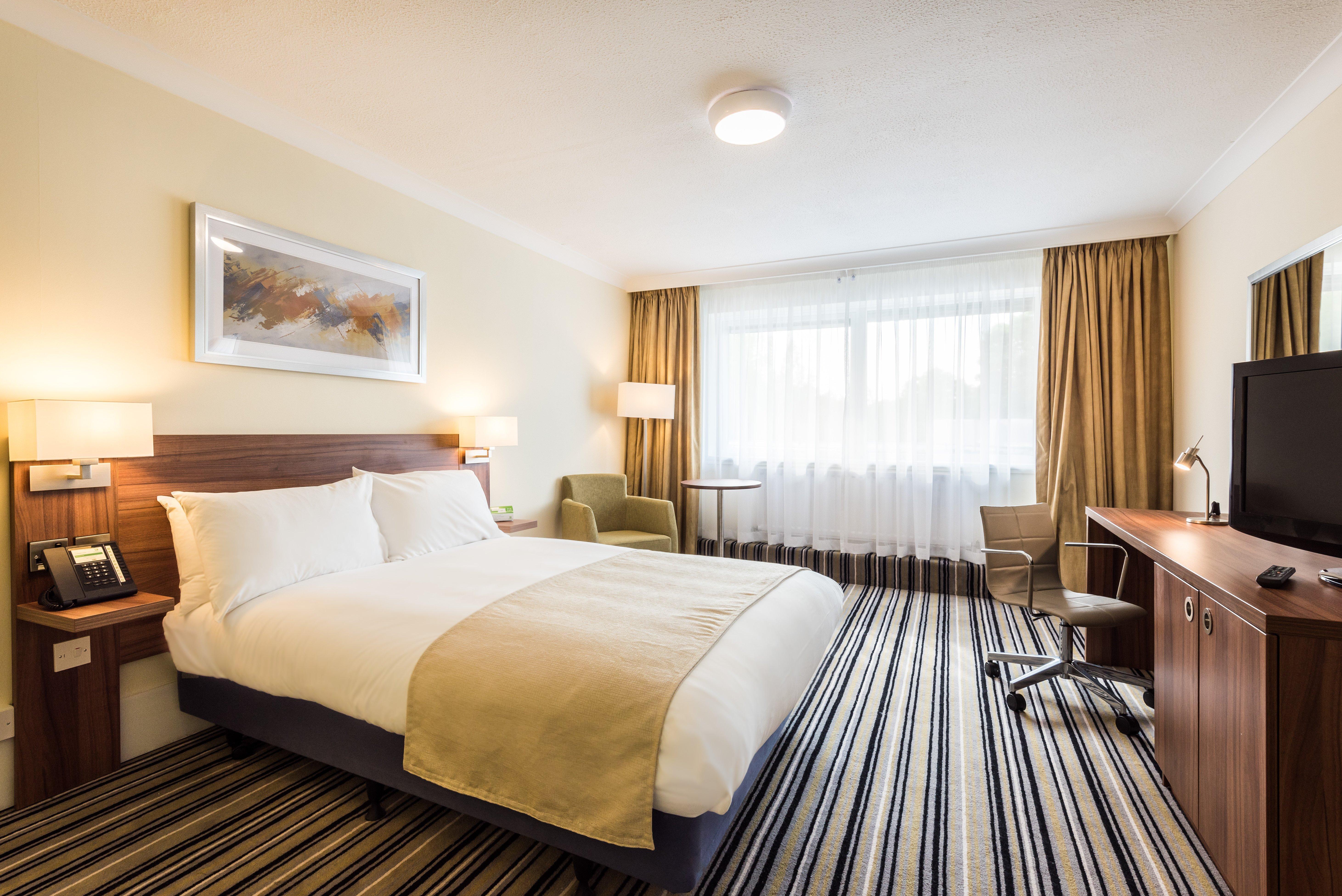 Holiday Inn Reading West By Ihg Екстер'єр фото