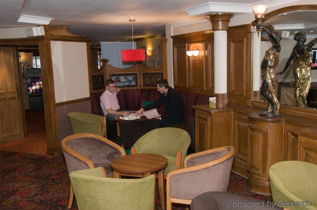 Holiday Inn Reading West By Ihg Ресторан фото