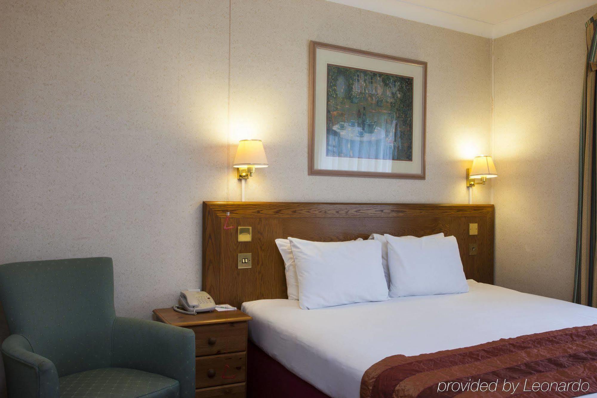 Holiday Inn Reading West By Ihg Екстер'єр фото